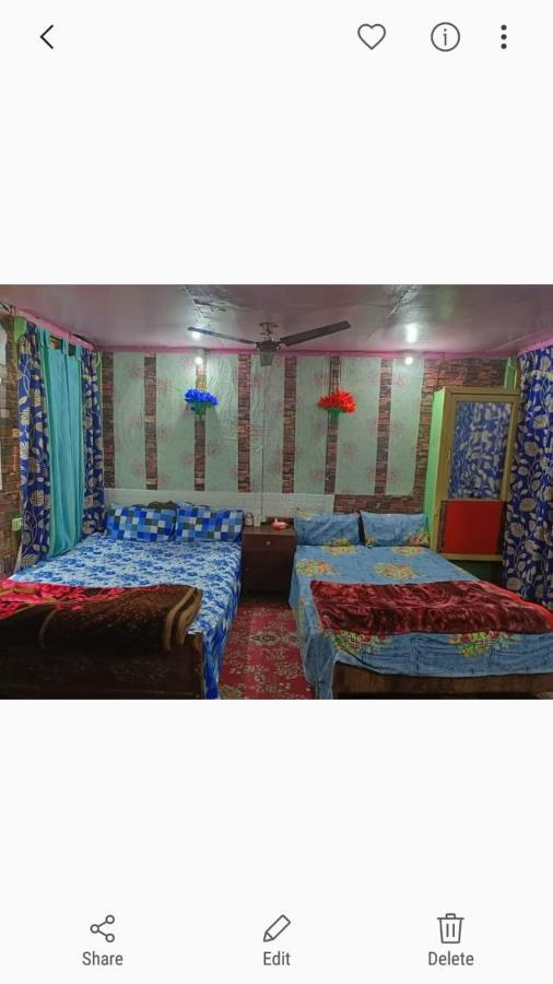 Homestay Island Srinagar (Jammu and Kashmir)